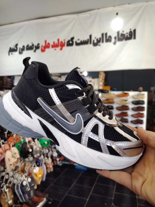 مشکیسفید🖤